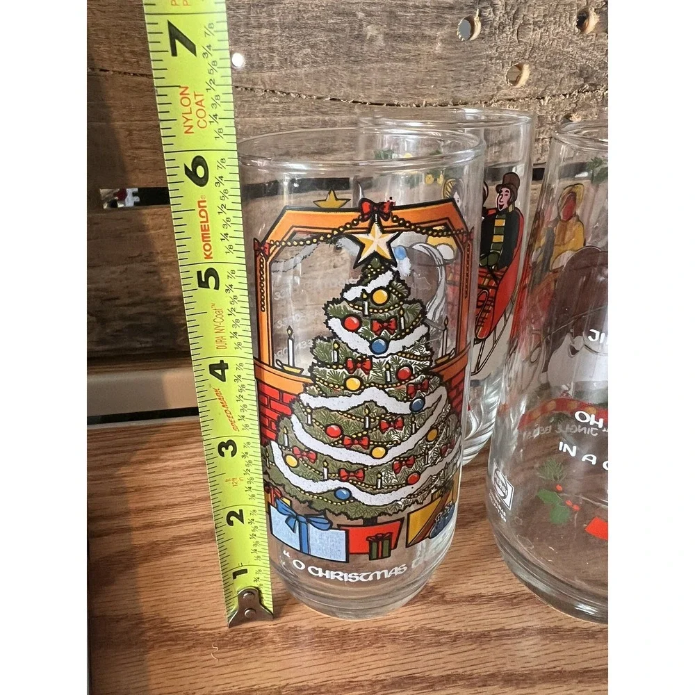 1984 PEPSI CHRISTMAS COLLECTION Lot OF4 GLASSES Vintage Holiday Glassware
